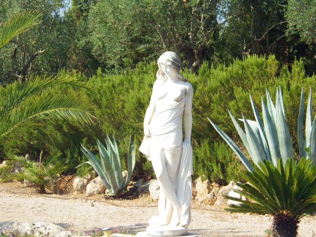 Appartamento Casa Christina Galatone Esterno foto